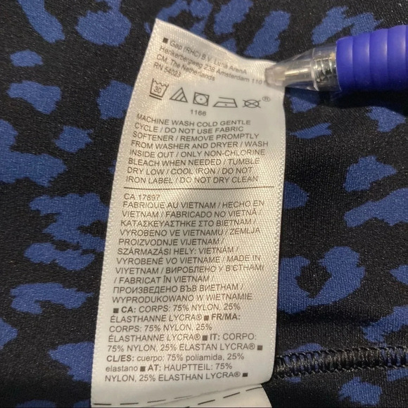 ATHLETA Sz M Salutation Stash Pocket II 7/8 Leopard Print  Tight Leggings - Picture 11 of 13